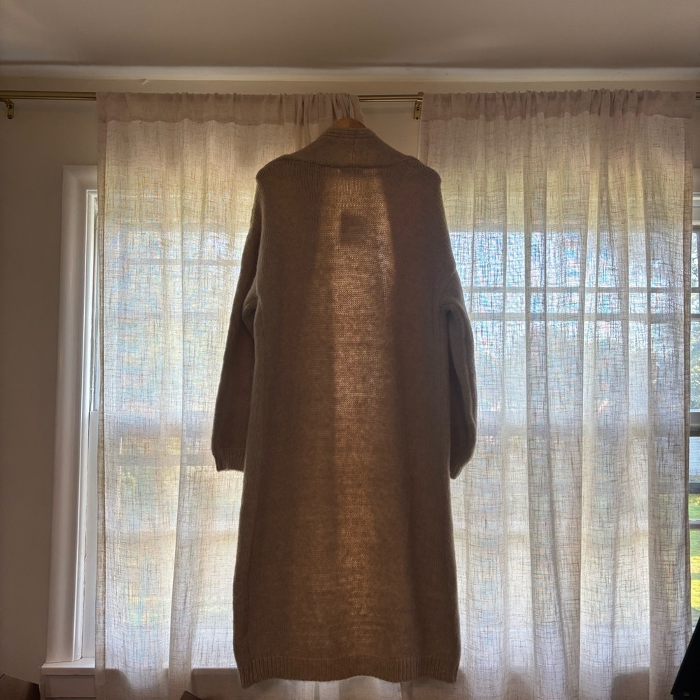 NWT Soft Long Cardigan with Ribbed Trim & Pockets - Beige - Size Small/Medium - Picture 4 of 6